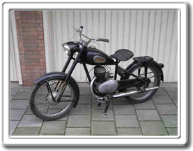 17 Hulsmann 200cc 1953 Patrick Kok L
