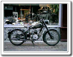 36 Hulsmann 125cc voor winkel JV motors Eigenaar Pim Hulsmann